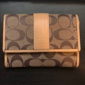 Coach wallet